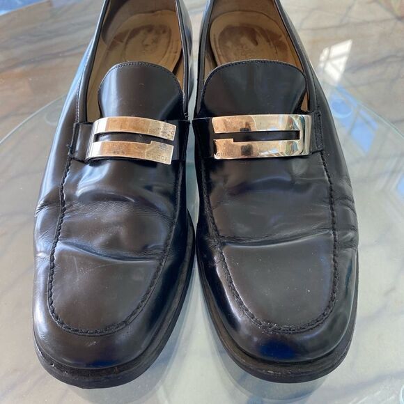 GUCCI Black Leather Loafer - Picture 8 of 10